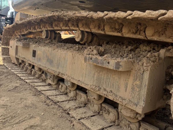 徐工XE200DA履帶式挖掘機(jī)