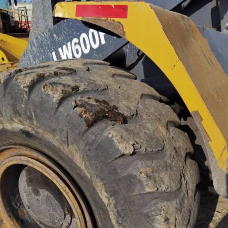 徐工LW600FV轮式装载机