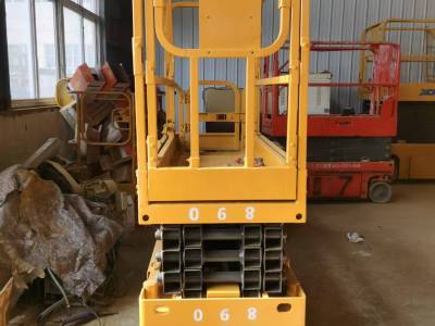 徐工GTJZ0607剪叉式高空作業(yè)平臺