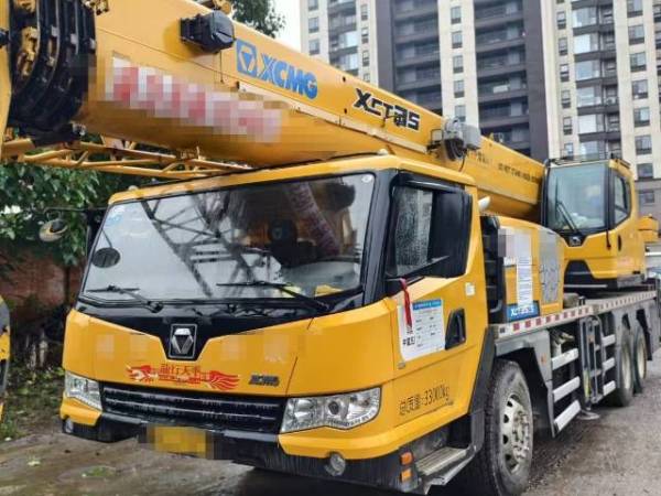 徐工XCT25L5汽车起重机