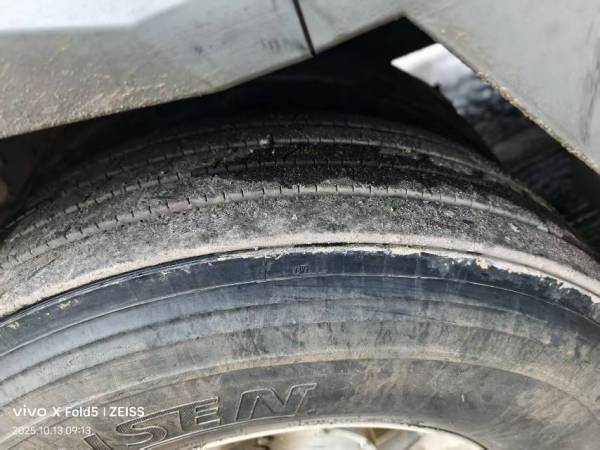 徐工XCT25L5汽车起重机