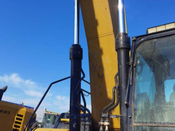 卡特彼勒336GC履帶式挖掘機