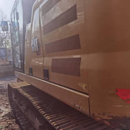 卡特彼勒323履带式挖掘机