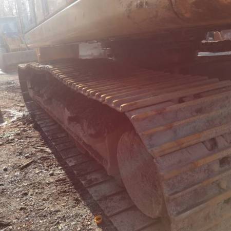 卡特彼勒323履带式挖掘机