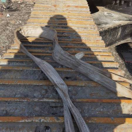 卡特彼勒323履带式挖掘机