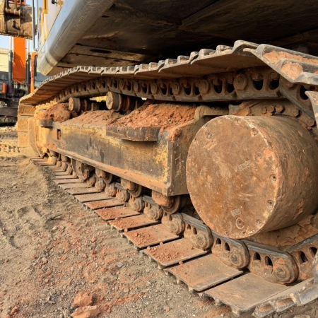 徐工XE200DA履带式挖掘机