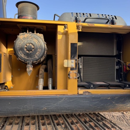 徐工XE200DA履带式挖掘机