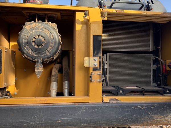 徐工XE200DA履帶式挖掘機(jī)