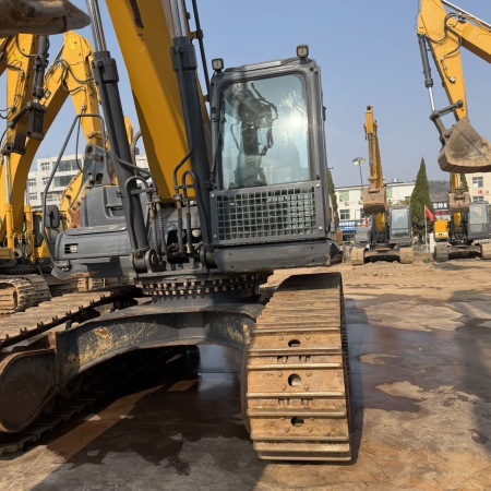 徐工XE380DK MAX履带式挖掘机