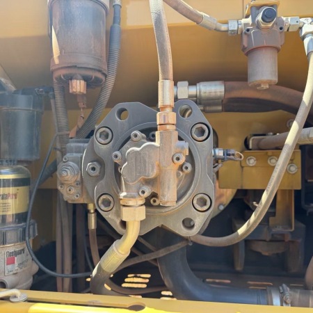 徐工XE200DA履带式挖掘机