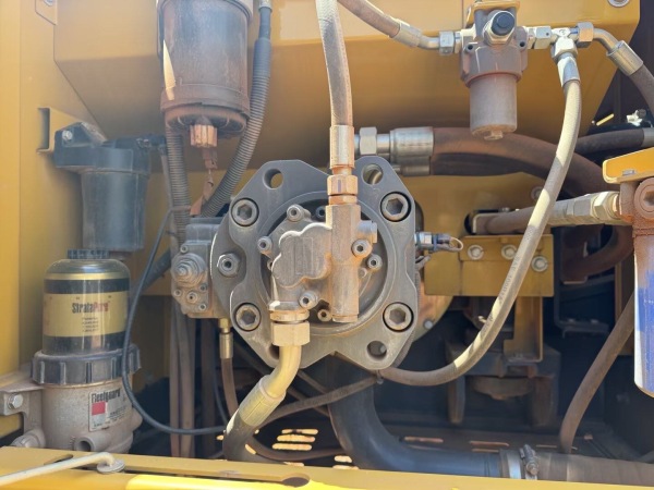 徐工XE200DA履帶式挖掘機(jī)