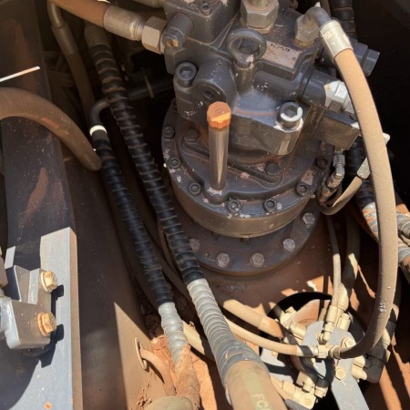 徐工XE200DA履带式挖掘机