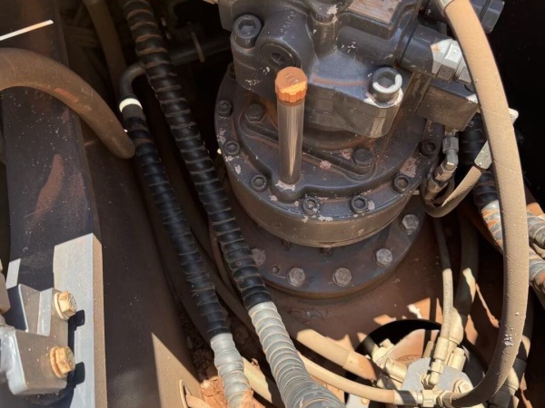 徐工XE200DA履帶式挖掘機(jī)