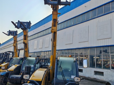 徐工XT2506E伸縮臂叉裝機(jī)