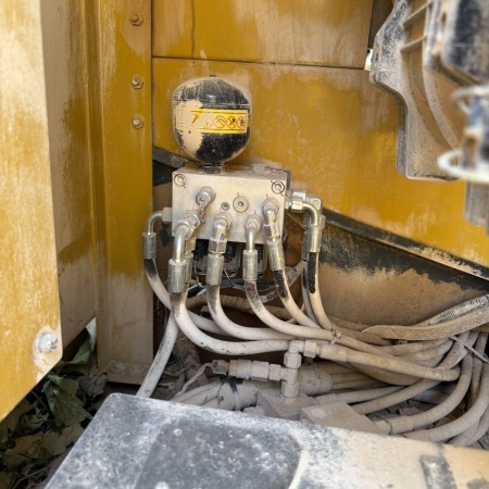 徐工XE335DK MAX履带式挖掘机