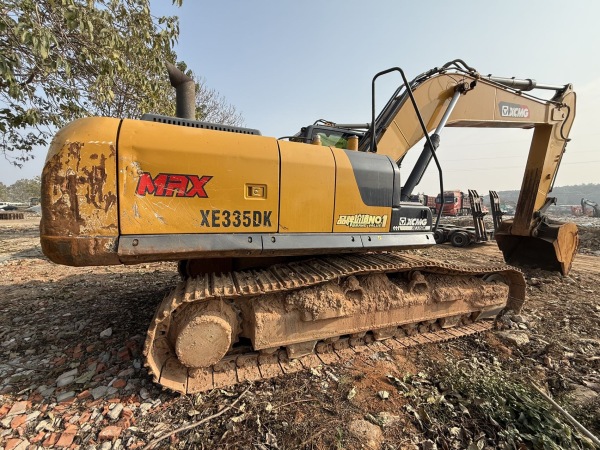 徐工XE335DK MAX履帶式挖掘機