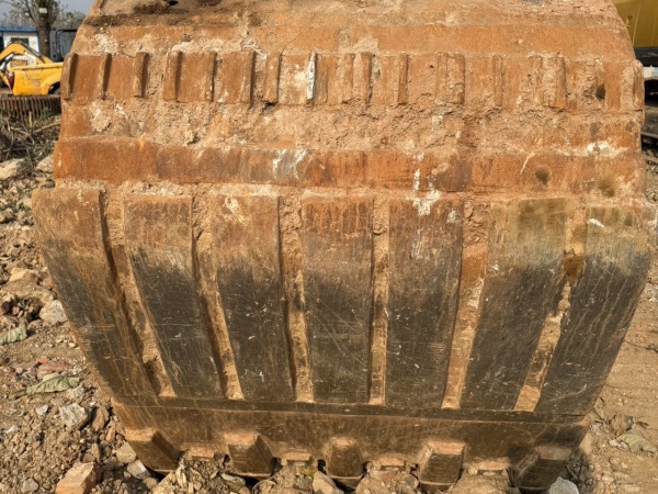 徐工XE335DK MAX履帶式挖掘機