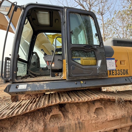 徐工XE335DK MAX履带式挖掘机