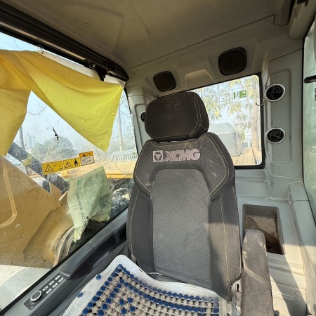 徐工XE335DK MAX履带式挖掘机