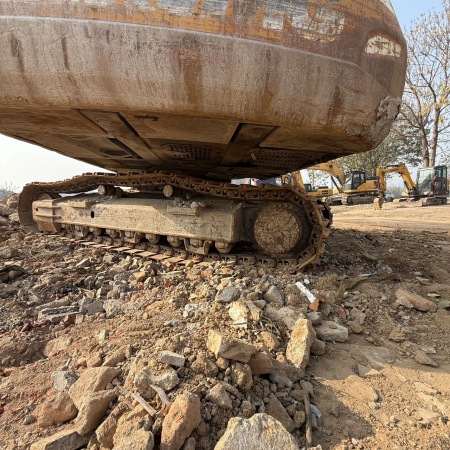 徐工XE335DK履带式挖掘机