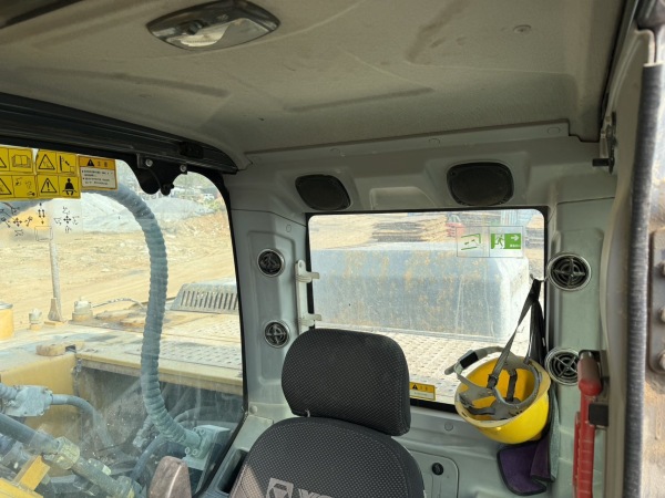 徐工XE335DK履帶式挖掘機(jī)