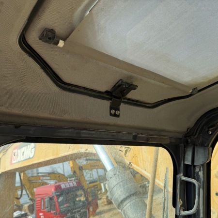 徐工XE335DK履带式挖掘机