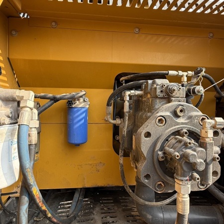 徐工XE370D履带式挖掘机