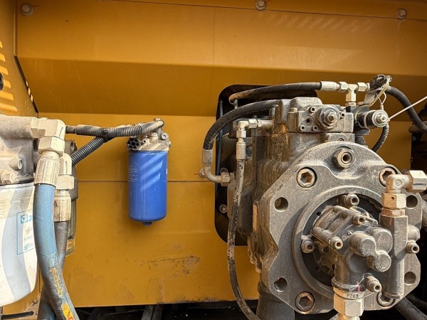 徐工XE370D履帶式挖掘機(jī)