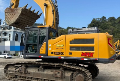 徐工XE600DK履带式挖掘机