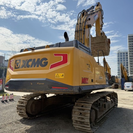 徐工XE600DK履带式挖掘机