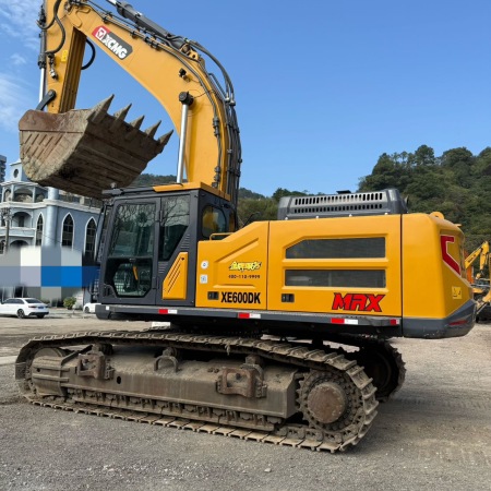 徐工XE600DK履带式挖掘机