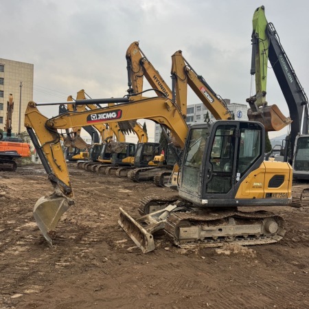 徐工XE75GA履带式挖掘机