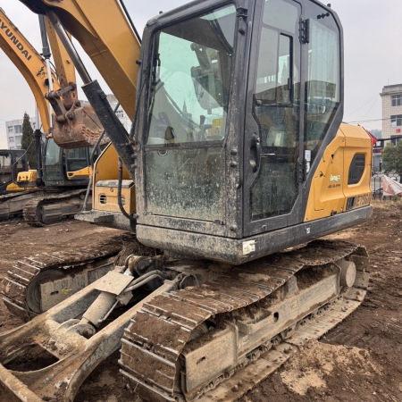 徐工XE75GA履带式挖掘机