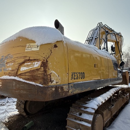 徐工XE370D履带式挖掘机