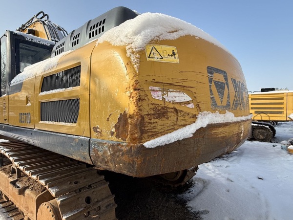 徐工XE370D履帶式挖掘機