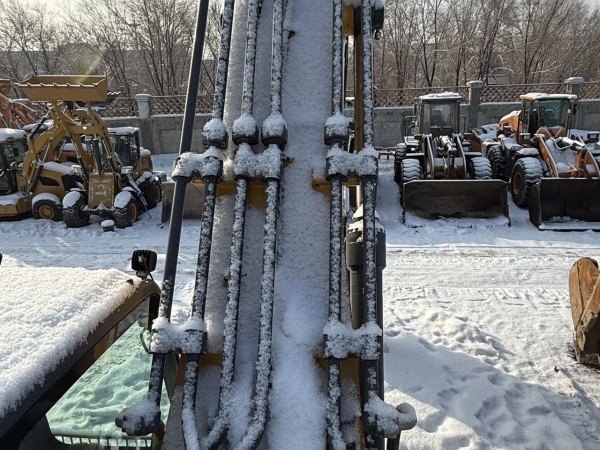 徐工XE370D履帶式挖掘機