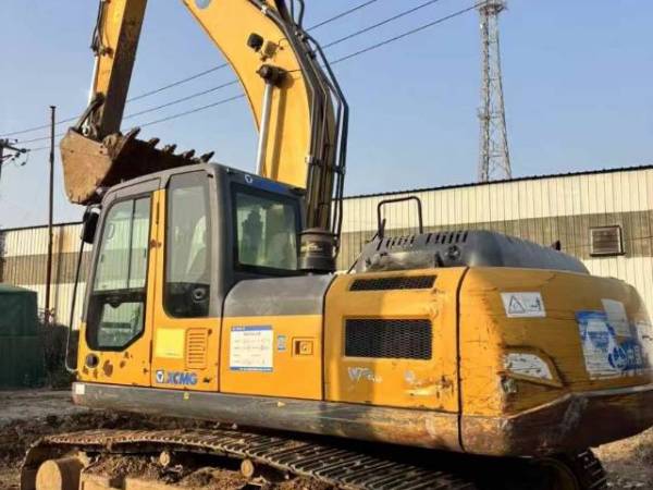 徐工XE200DA履帶式挖掘機