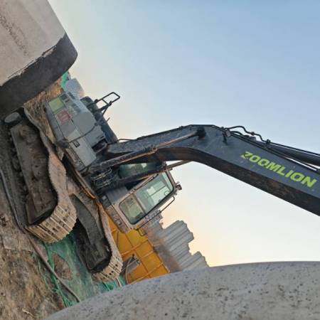 中联重科ZE205E履带式挖掘机