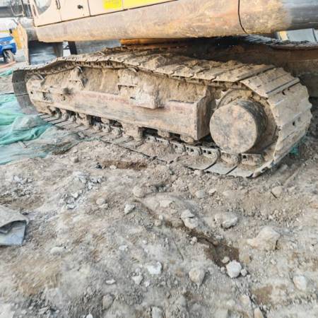 中联重科ZE205E履带式挖掘机