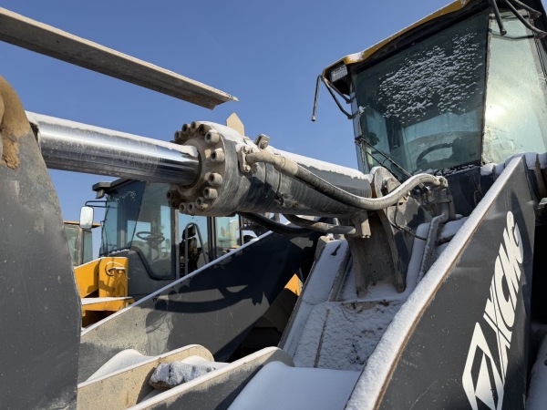 徐工LW500HV輪式裝載機