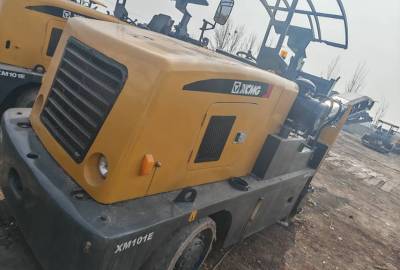 徐工XM101銑刨機(jī)