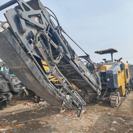 徐工XM1205F铣刨机