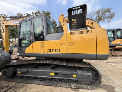徐工XE215CA履带式挖掘机