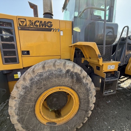 徐工LW550FV轮式装载机