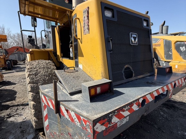 徐工LW550FV轮式装载机