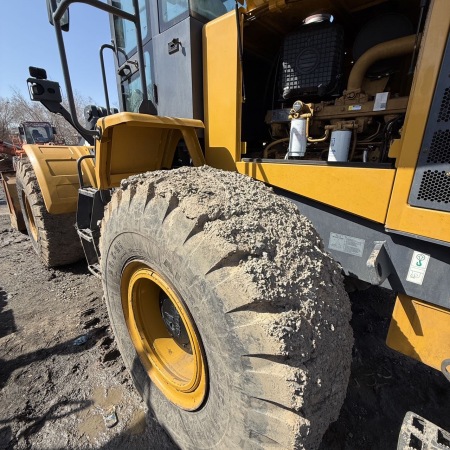 徐工LW550FV轮式装载机