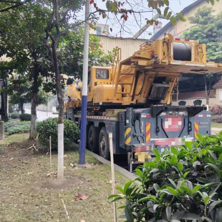 徐工XCT100_M汽车起重机