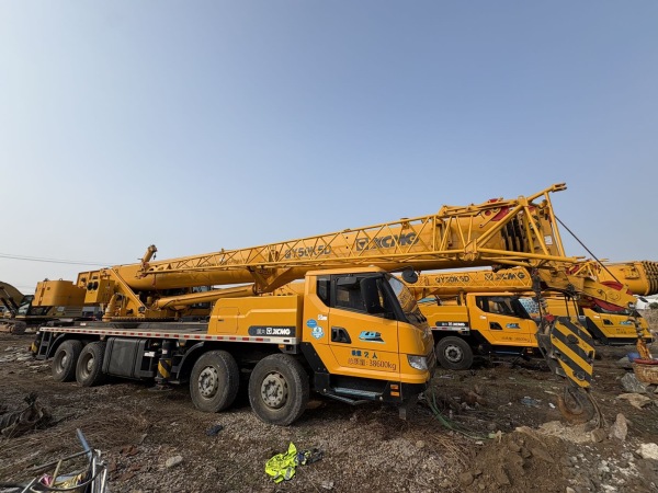 徐工QY50K5D汽车起重机