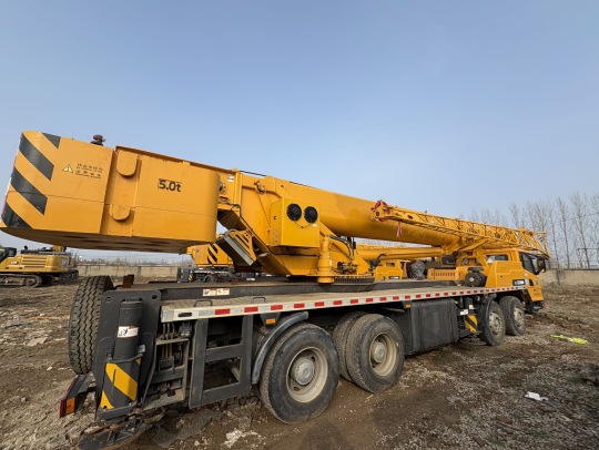徐工QY50K5D汽车起重机