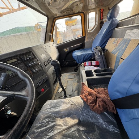 徐工QY50K5D汽车起重机